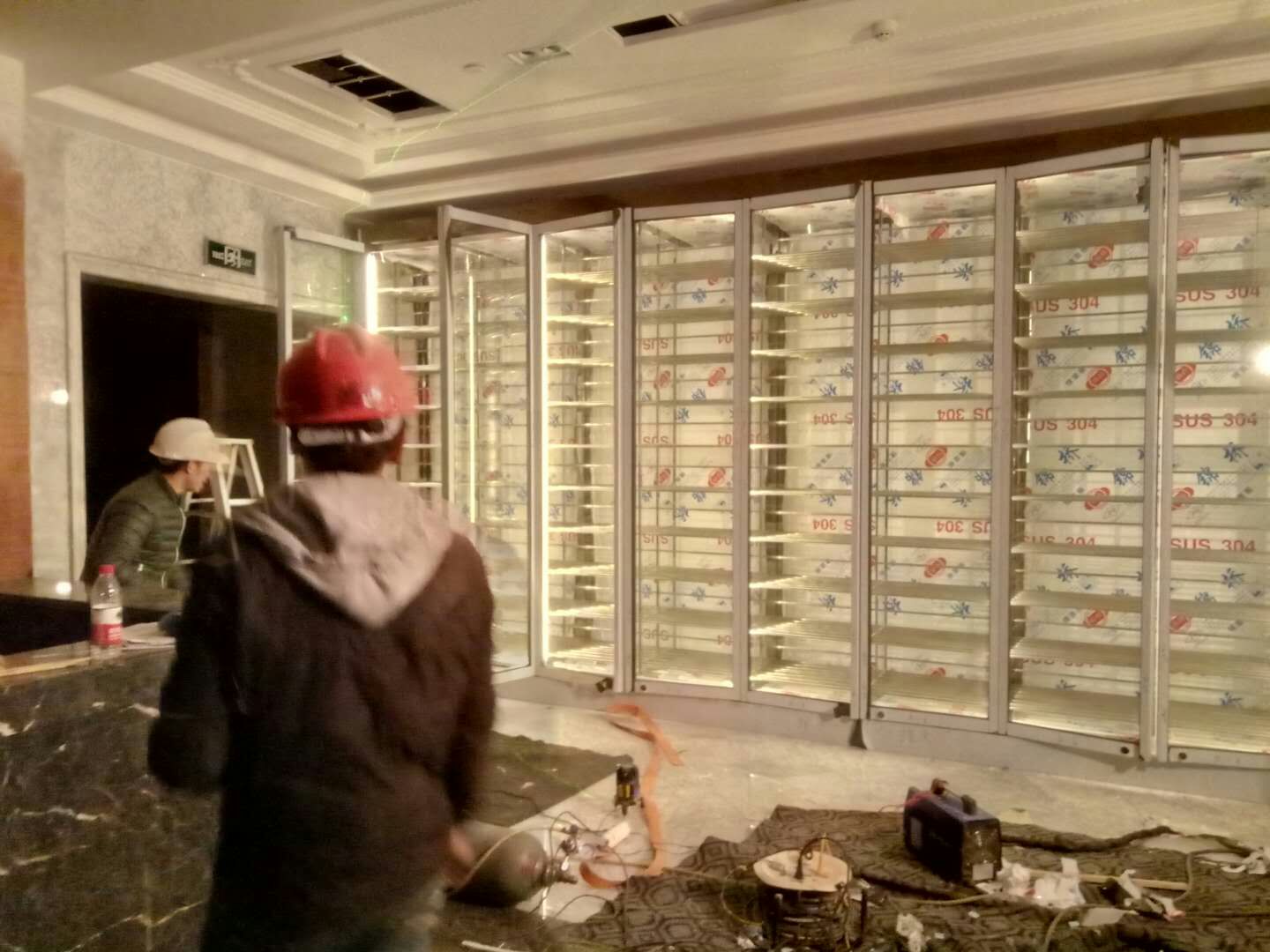 上海邦备实业有限公司不锈钢酒柜定制 上海邦备实业有限公司不锈钢酒柜定制