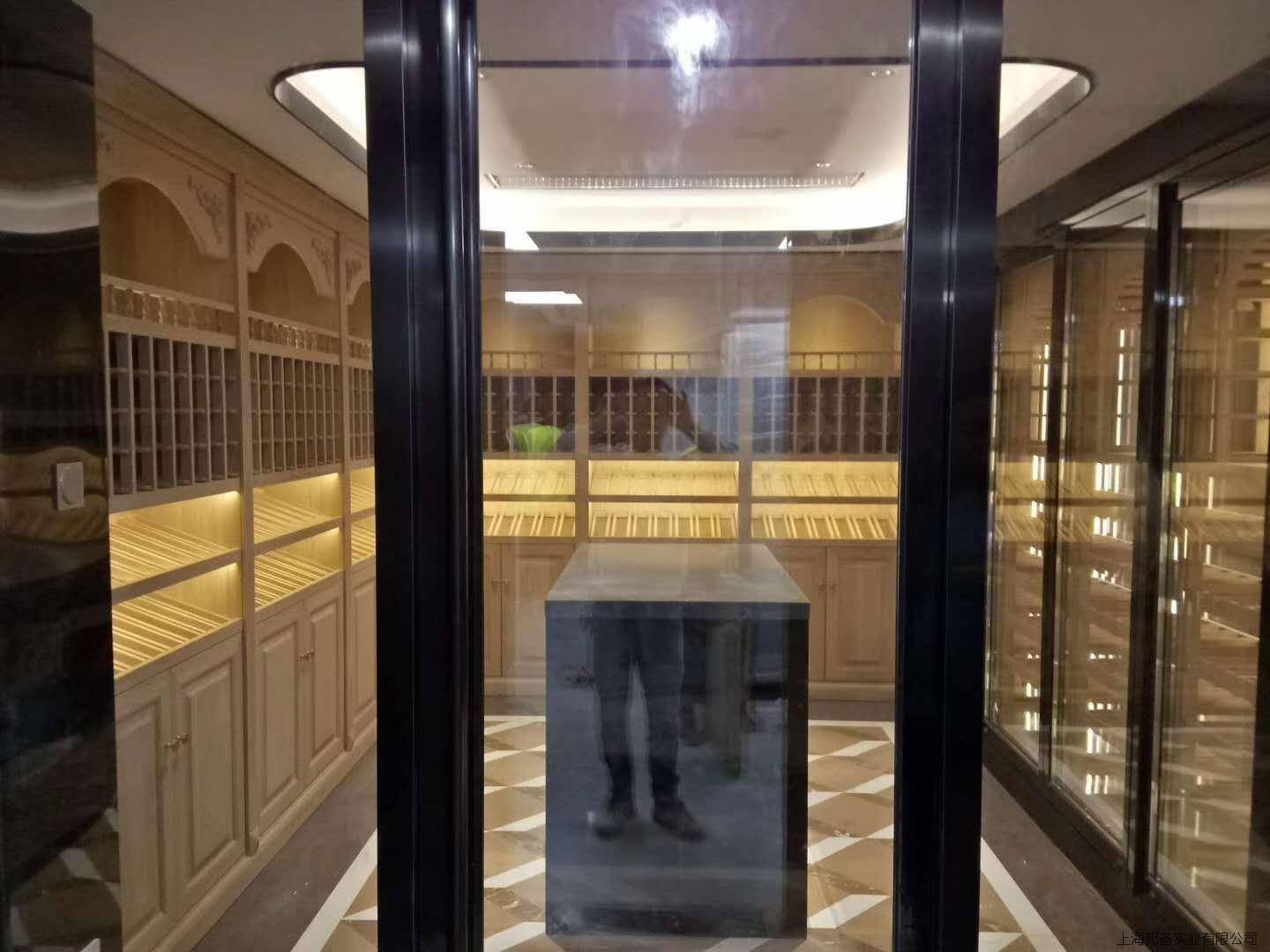 上海邦备实业有限公司实木酒窖定制